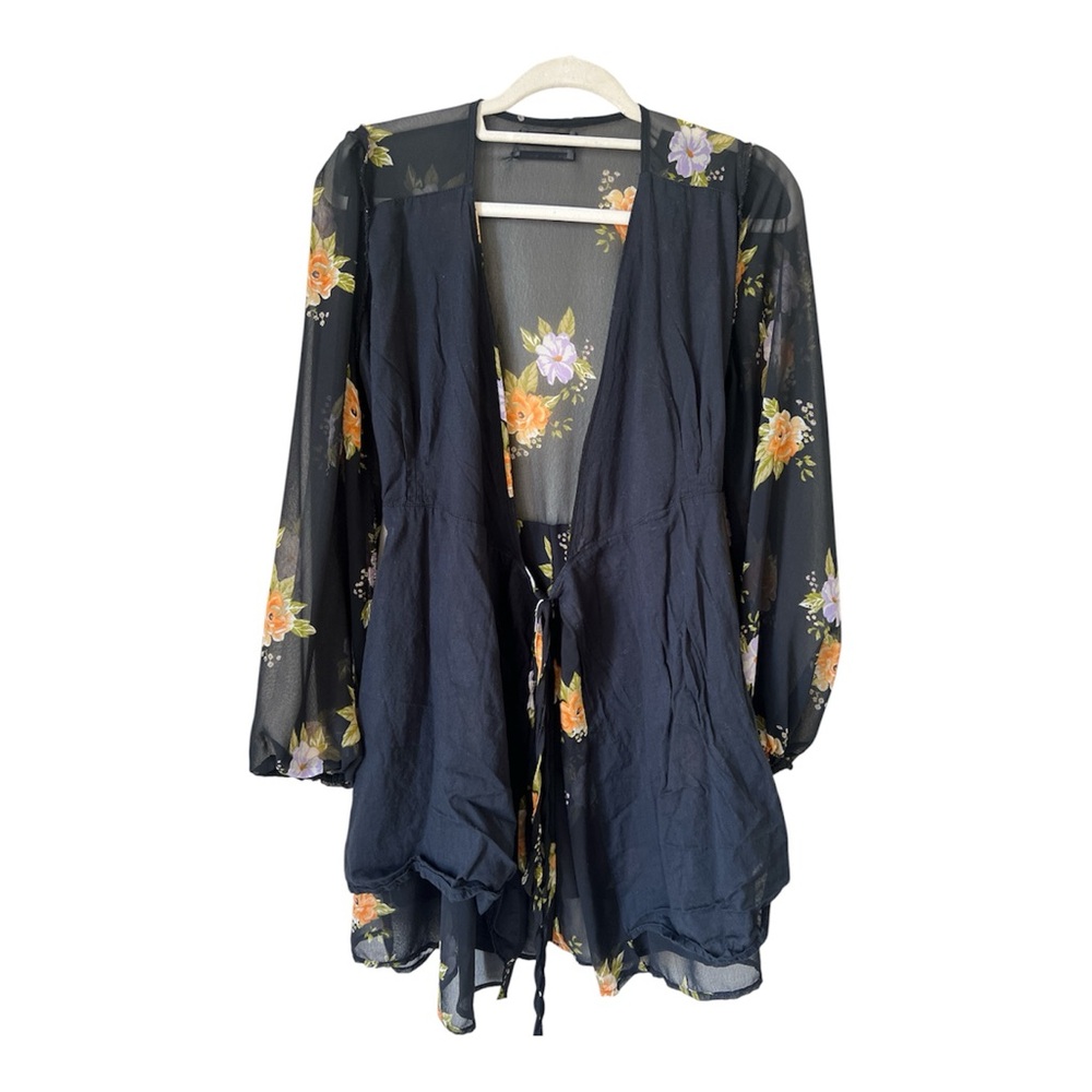 ✨ Urban Outfitters Floral Sheer Tie-Front Mini Dress  Size XS✨ - Picture 4 of 11